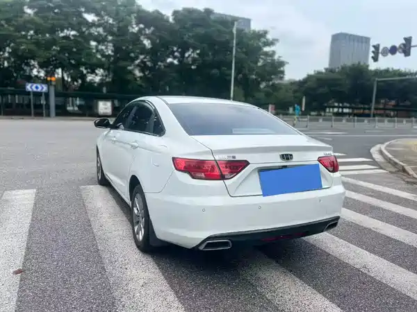 Geely Emgrand GL 2017