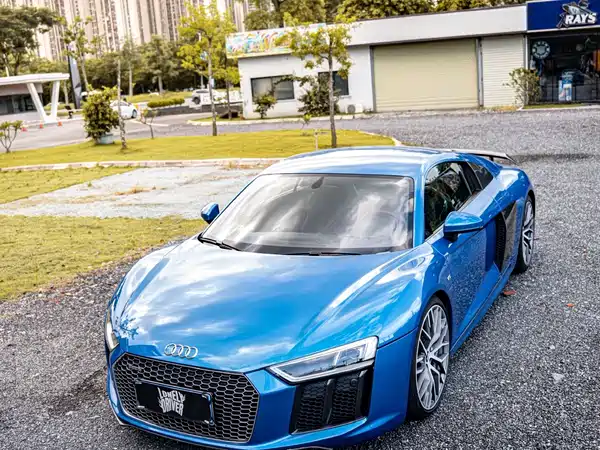 Audi R8 2017