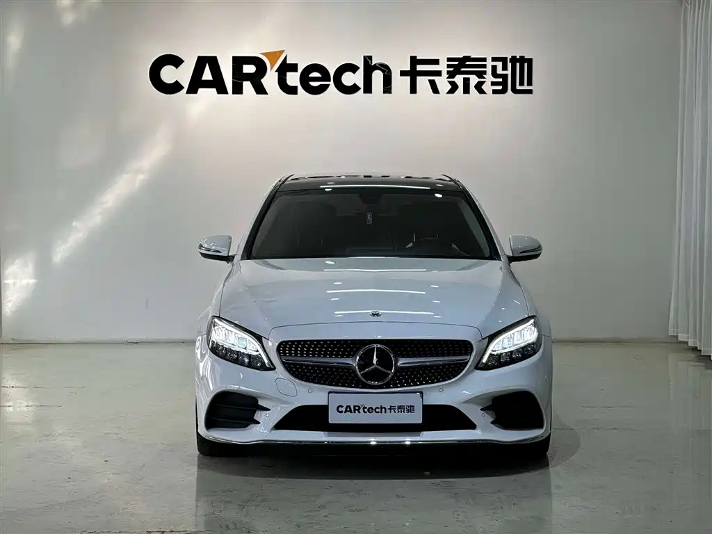 Mercedes-Benz C-Class 2021