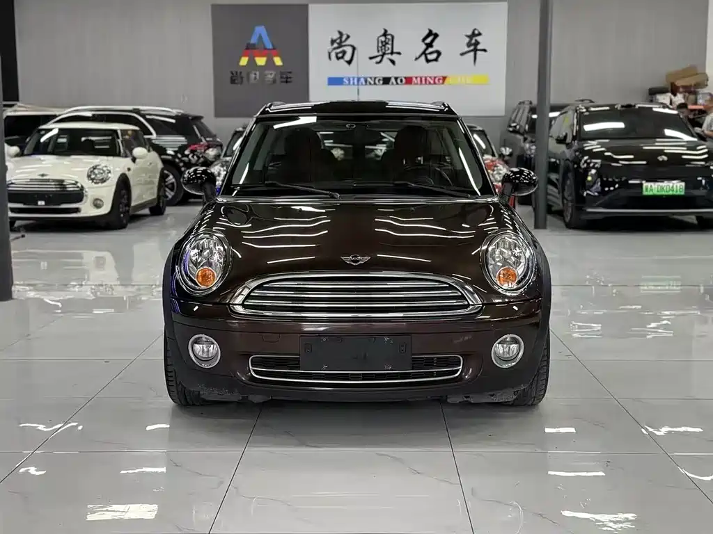 MINI Clubman 2010