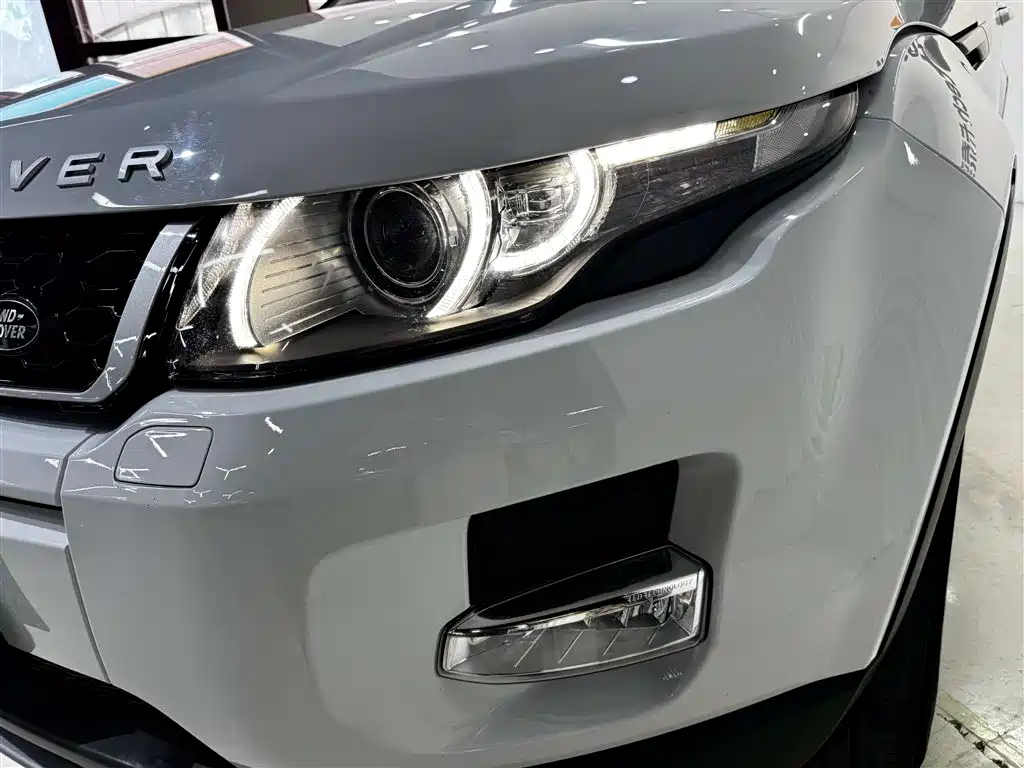 Land Rover Evoque 2015 — фото 8