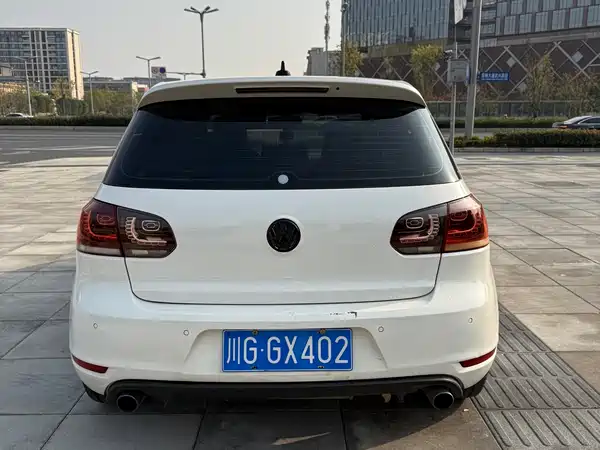 Volkswagen Golf GTI 2012