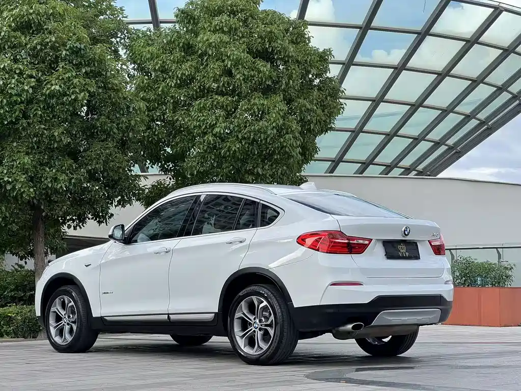 BMW X4 2014 — фото 7