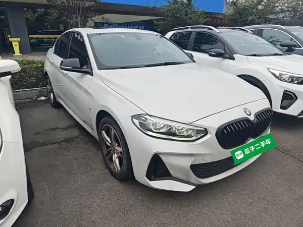 BMW 1 Series 2023