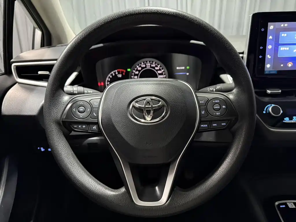 Toyota Corolla 2022 — фото 12