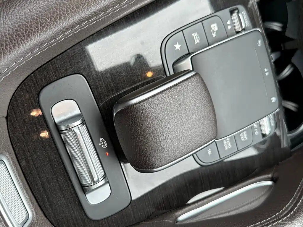 Mercedes-Benz GLE 2020 — фото 11