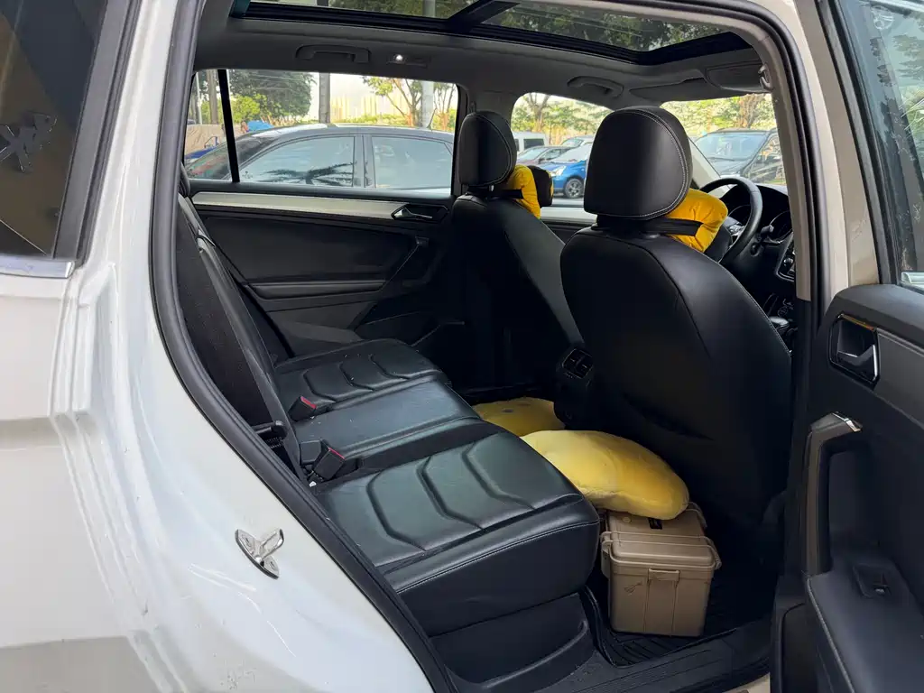 Volkswagen Tiguan L 2017 — фото 13