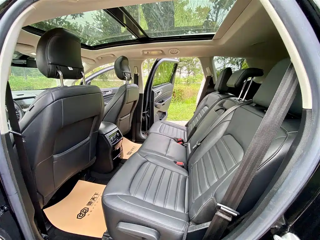 Ford Edge 2017