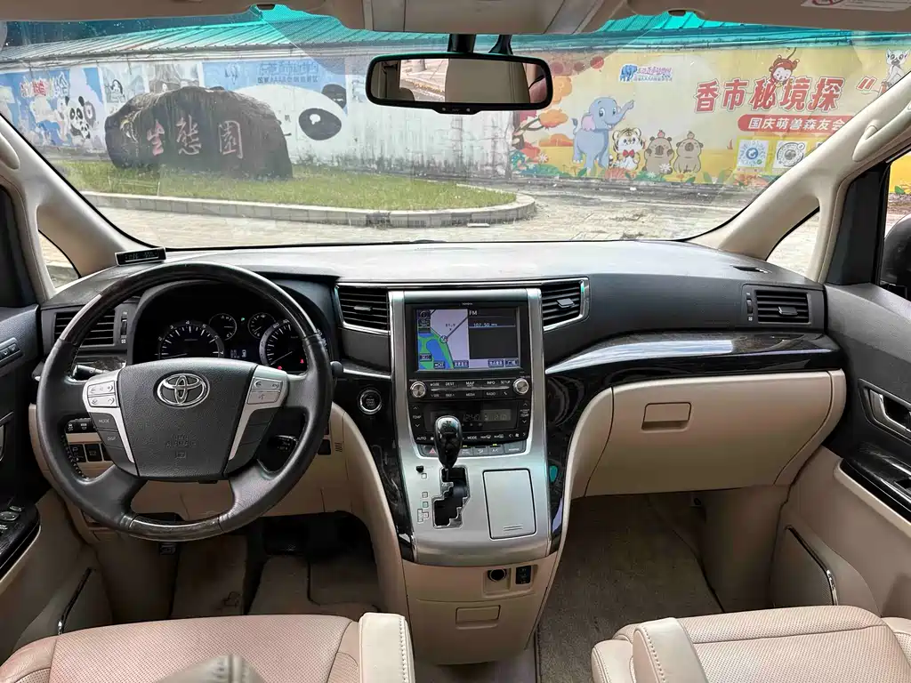 Toyota Alphard 2014 — фото 14