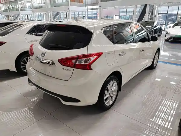 Nissan Tiida 2021