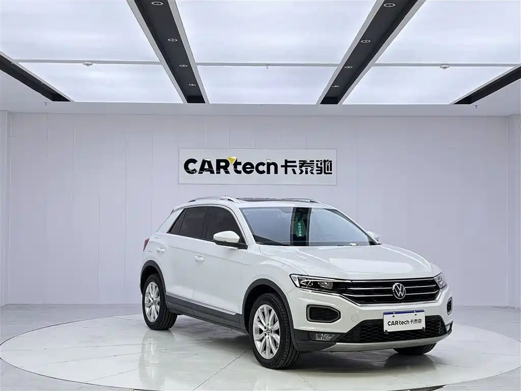 Volkswagen T-Roc 2022 — фото 2