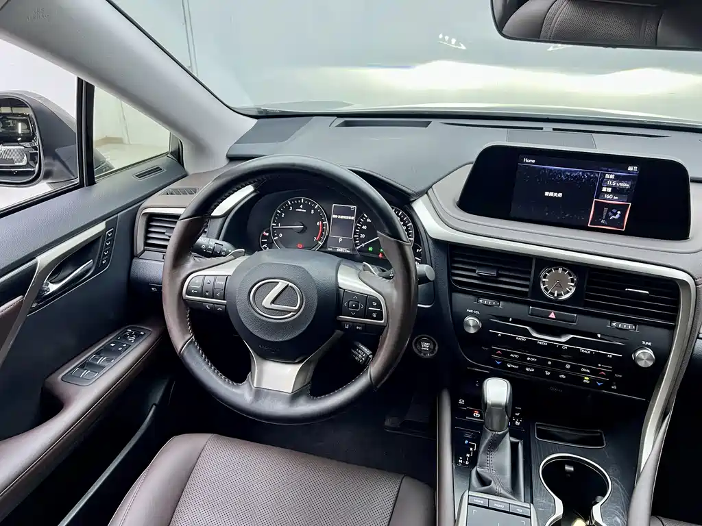 Lexus RX 2022 — фото 18