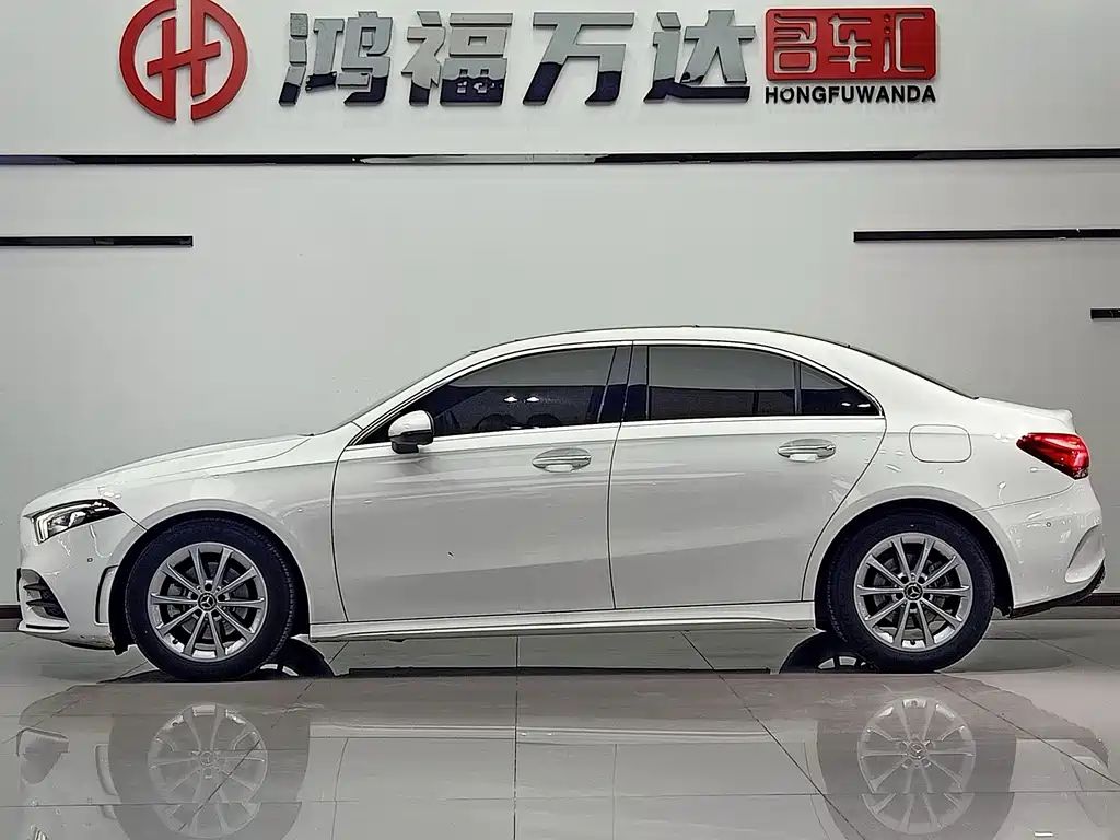 Mercedes-Benz A-Class 2021