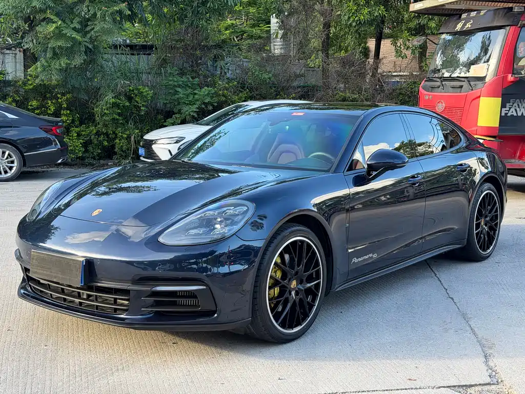Porsche Panamera 2020