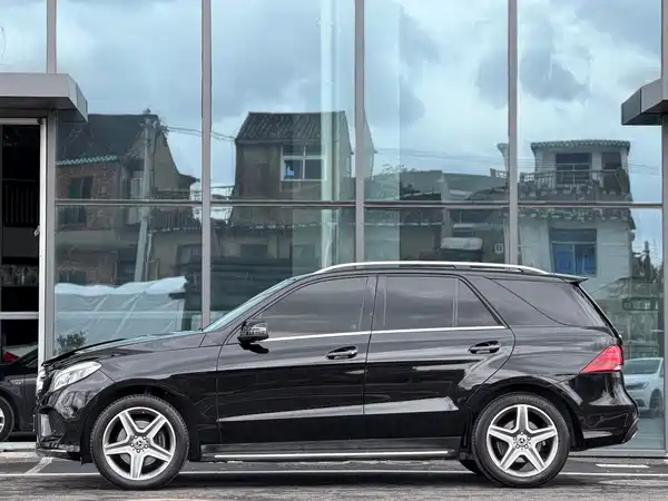Mercedes-Benz GLE 2018