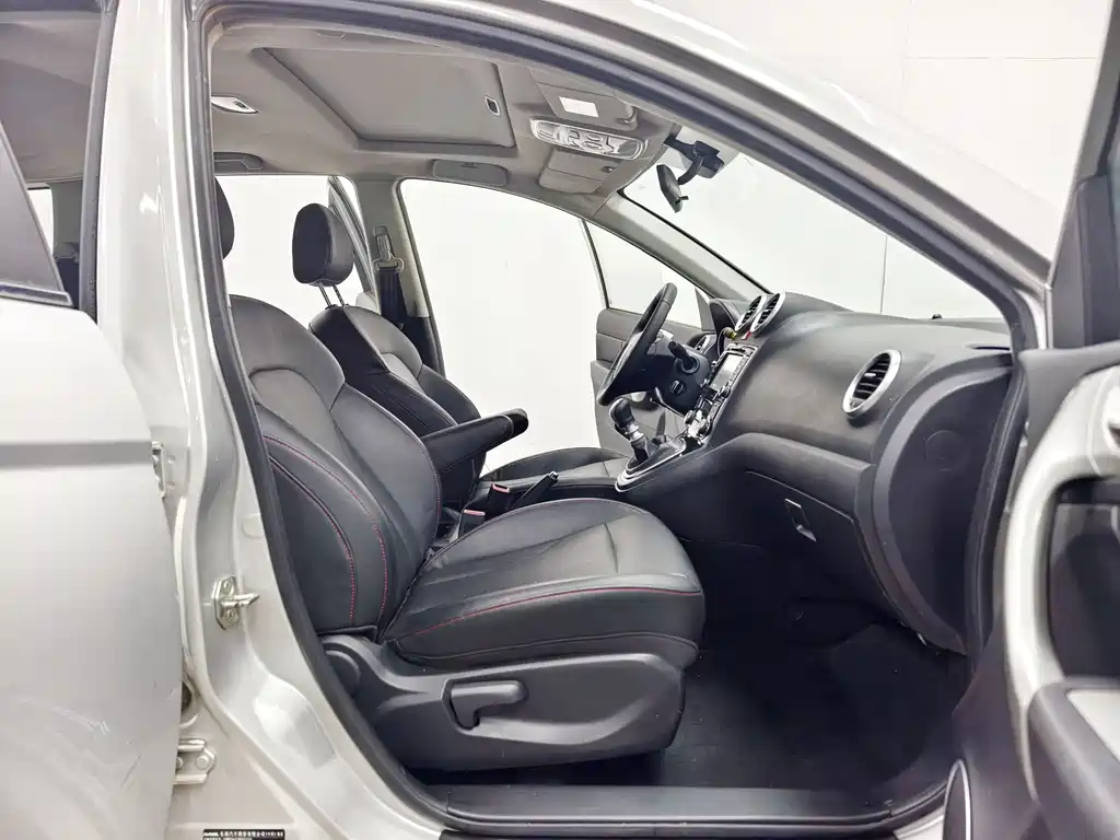 Haval H6 2015 — фото 14