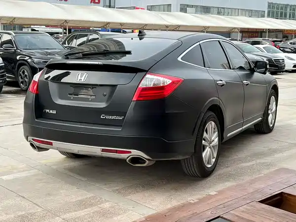 Honda Crosstour 2015