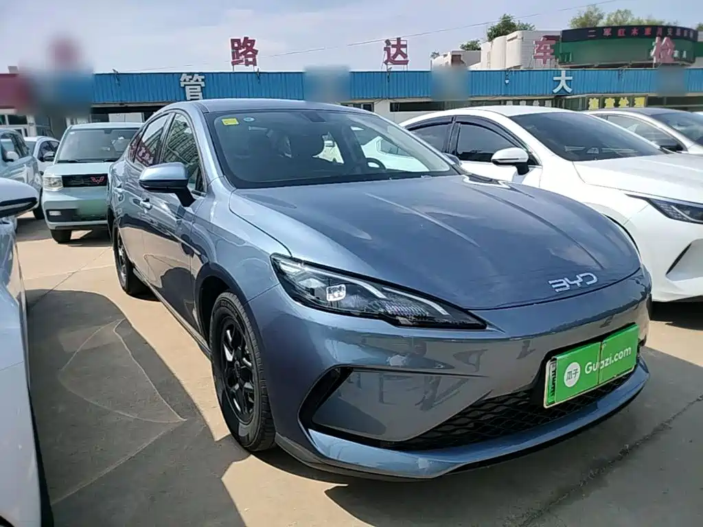BYD Seal 05 DM-i 2025 — фото 22