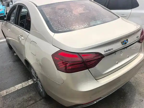 Geely Emgrand 2018
