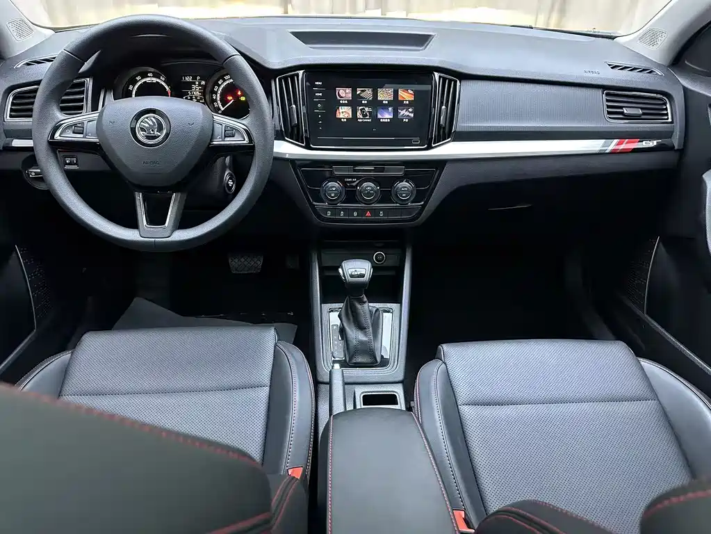 Skoda Kamiq 2021 — фото 12