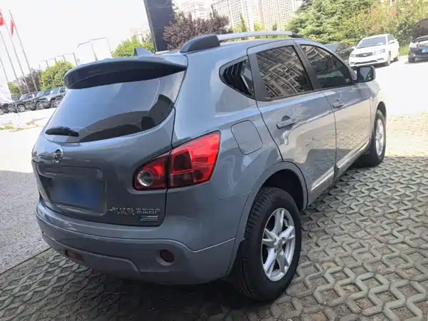 Nissan Qashqai 2015