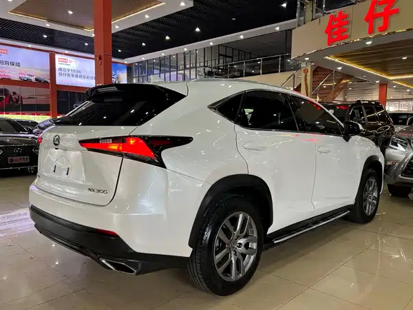 Lexus NX 2017