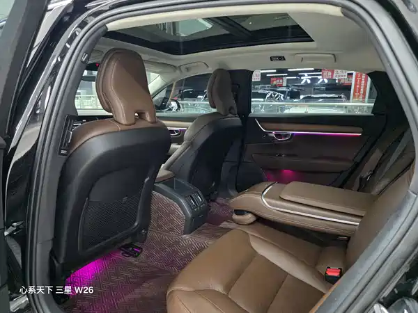 Volvo S90 2019