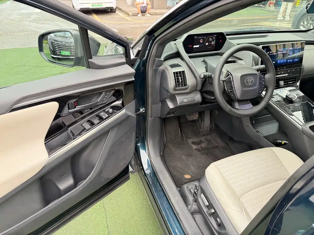 Toyota bZ4X 2023