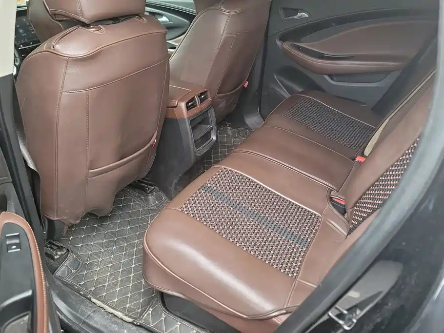 Buick Envision Plus 2021 — фото 11