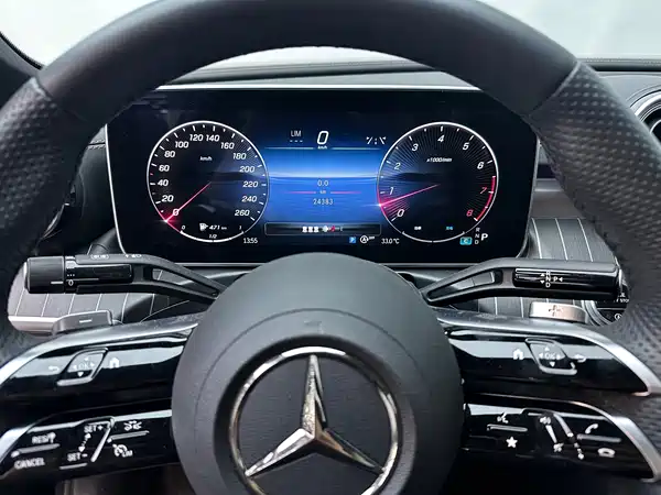 Mercedes-Benz C-Class 2023