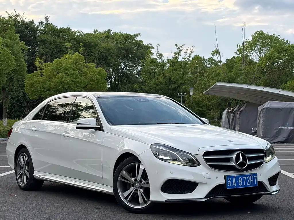 Mercedes-Benz E-Class 2015
