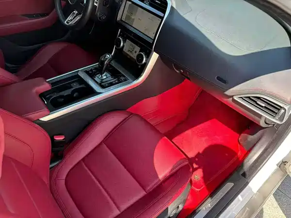 Jaguar XEL 2023