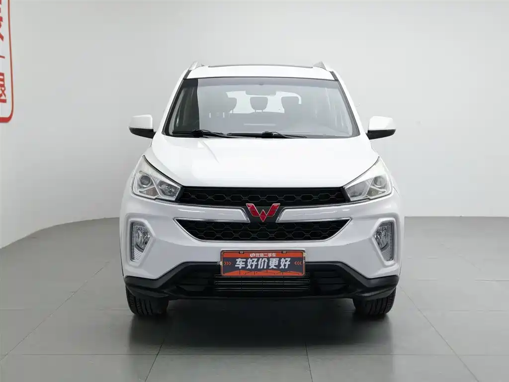 Wuling Hongguang S3 2018 — фото 3