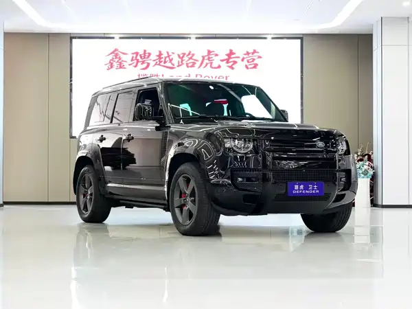 Land Rover Defender 2025