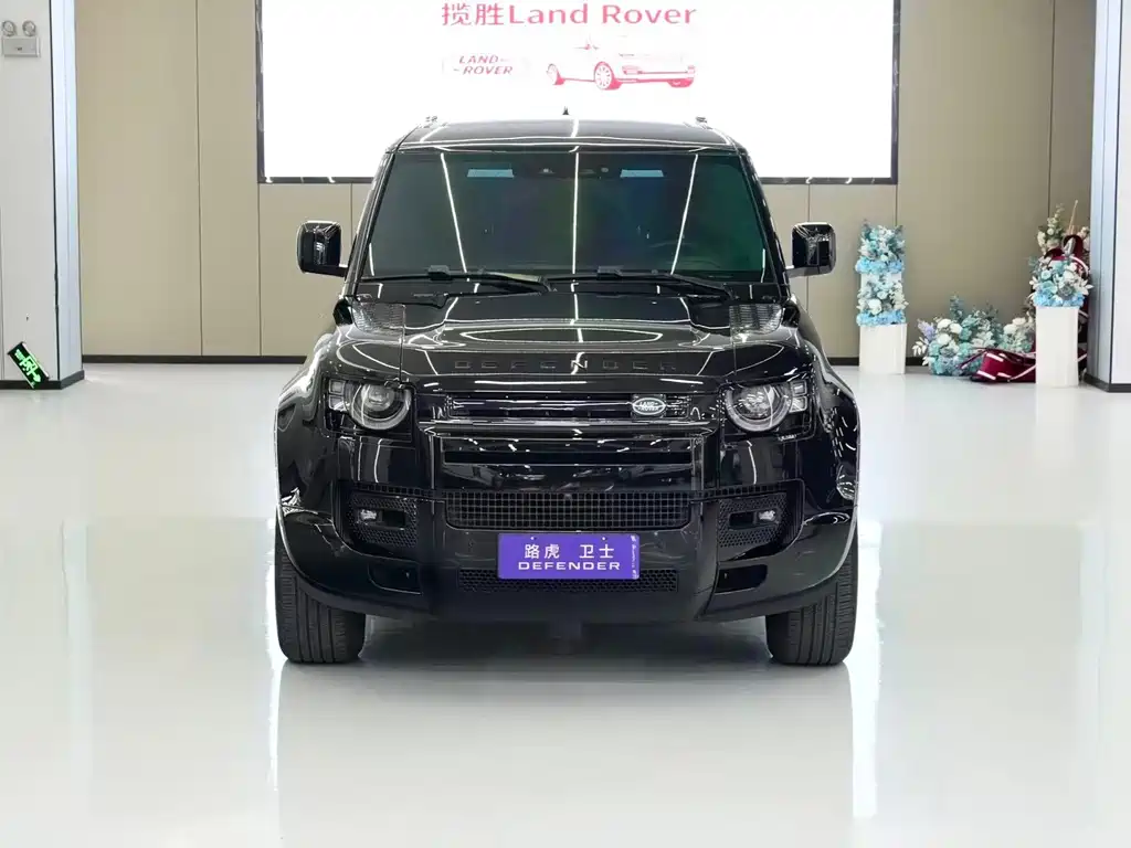 Land Rover Defender 2025 — фото 2