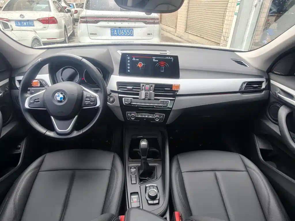 BMW X1 2019 — фото 10
