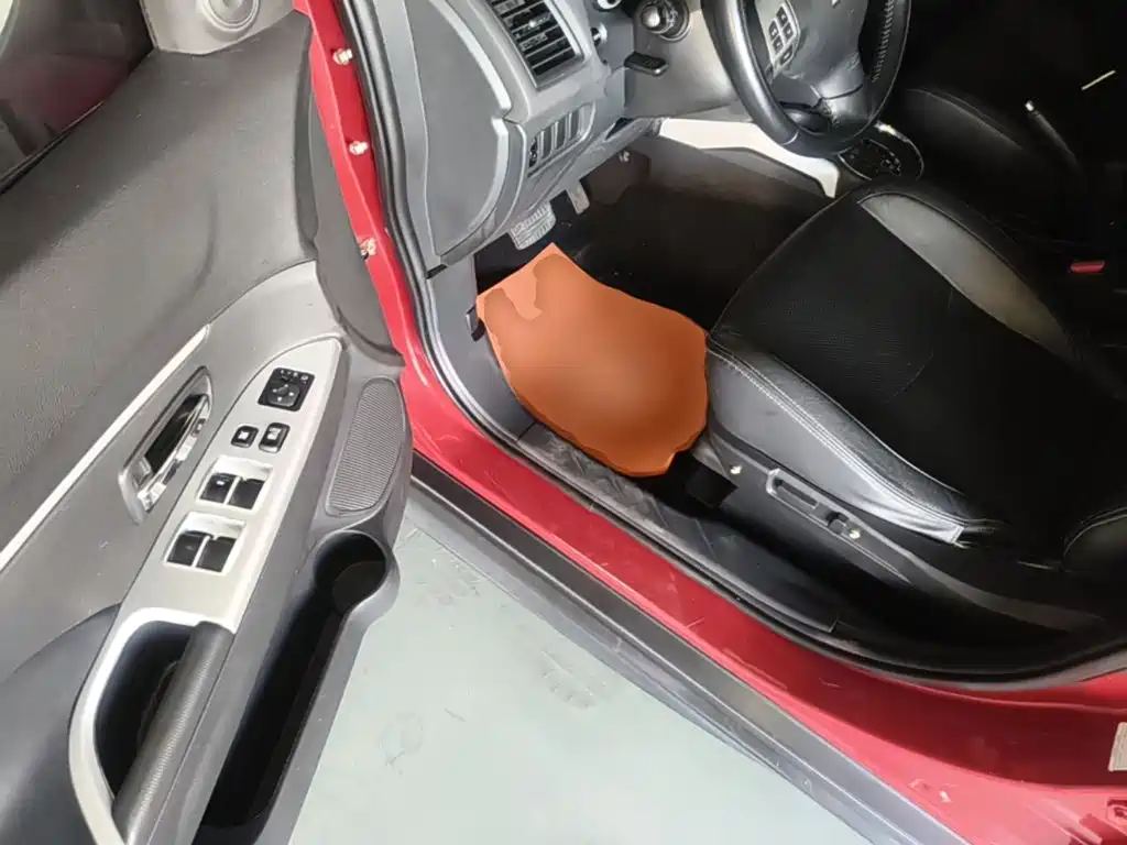 Mitsubishi Jinxuan ASX 2017 — фото 16