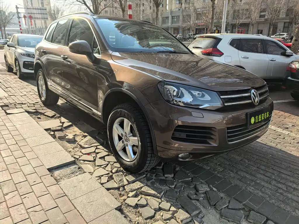 Volkswagen Touareg 2015 — фото 3