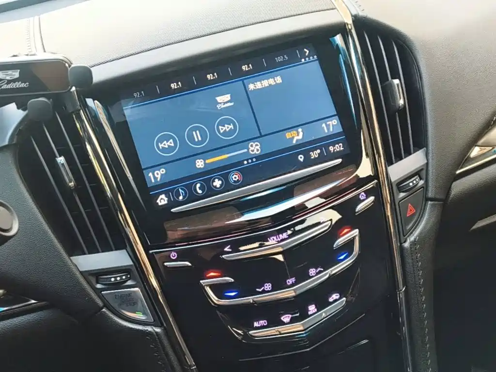 Cadillac ATS-L 2018 — фото 13