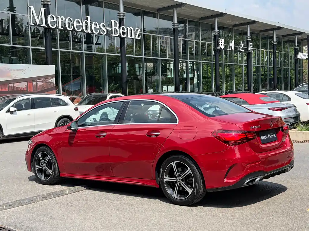 Mercedes-Benz A-Class 2023 — фото 9