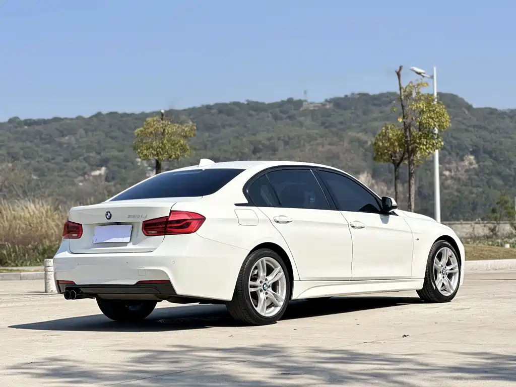 BMW 3 Series 2018