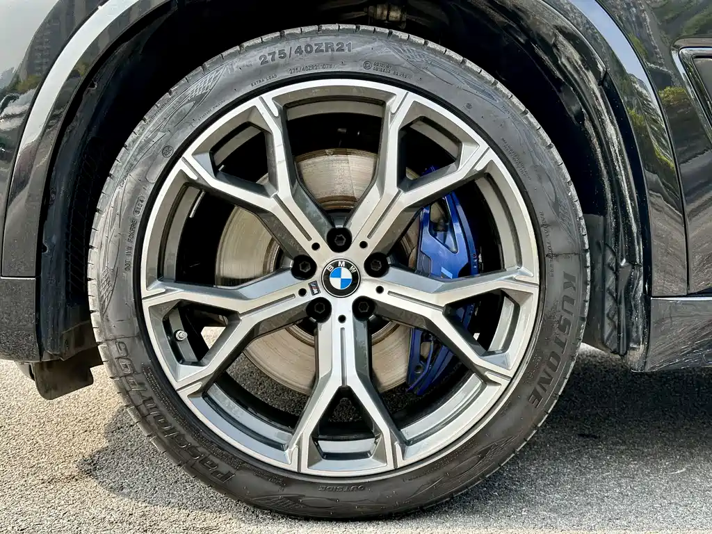 BMW X5 2019 — фото 32