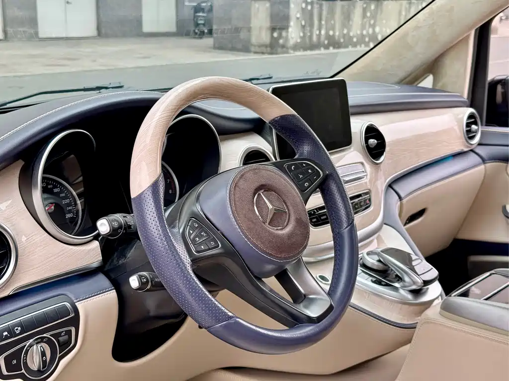 Mercedes-Benz V-Class 2018