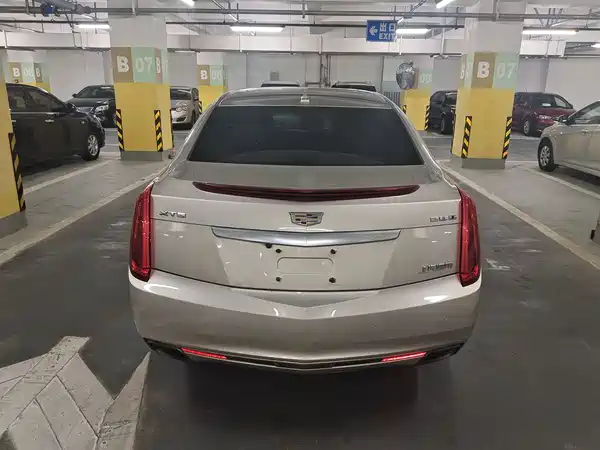 Cadillac XTS 2016