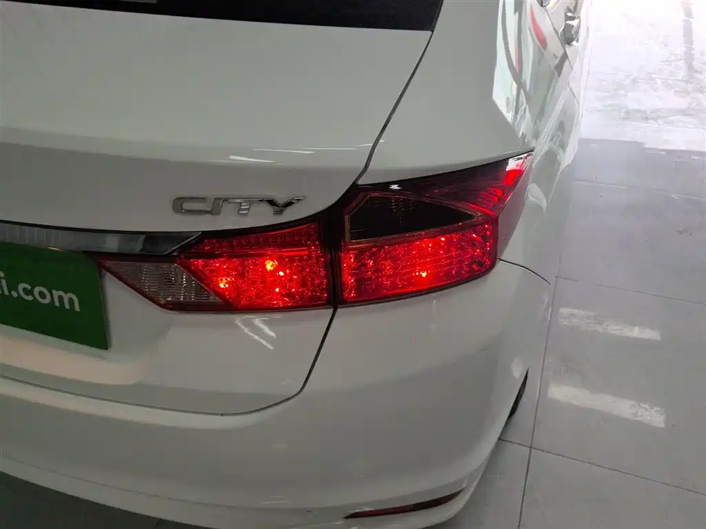 Honda City 2018 — фото 8