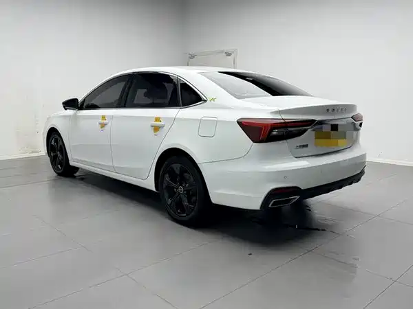 Roewe i6 MAX 2021