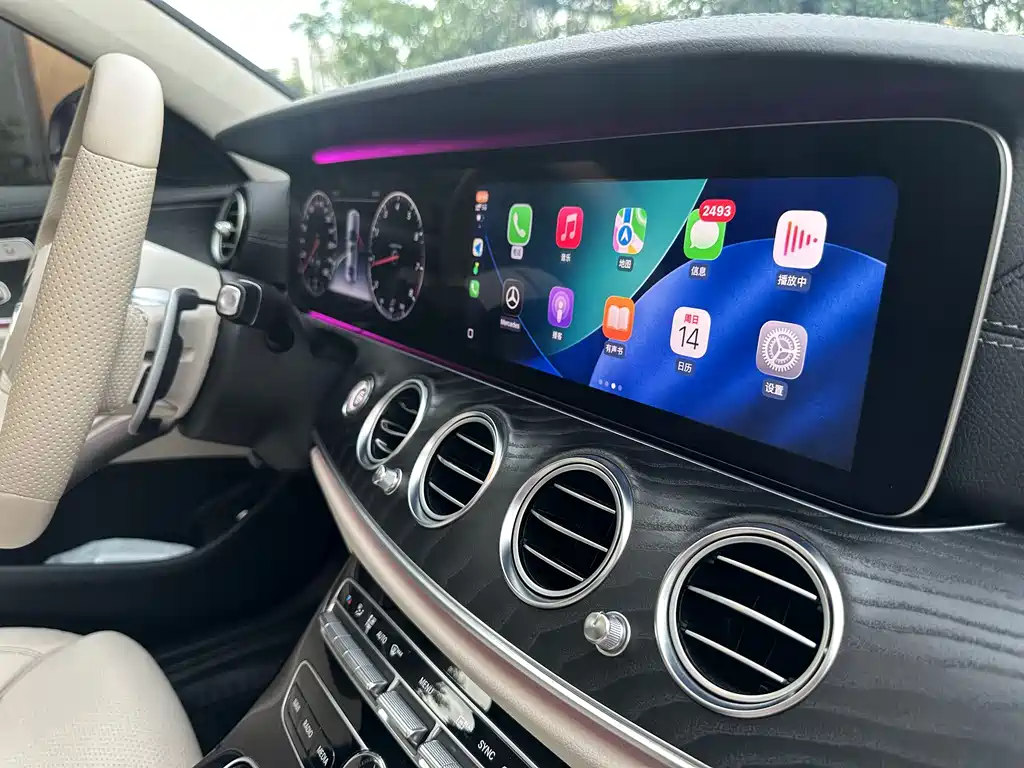 Mercedes-Benz E-Class 2017 — фото 11