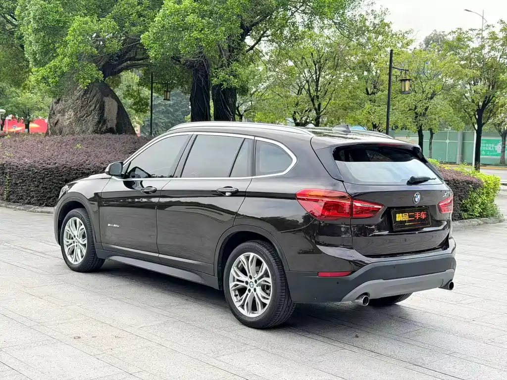 BMW X1 2017 — фото 14