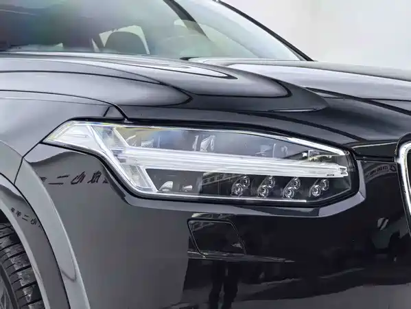 Volvo XC90 2020