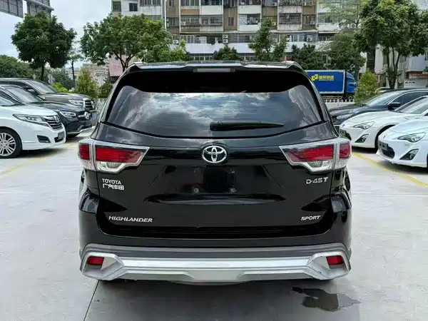 Toyota Highlander 2016